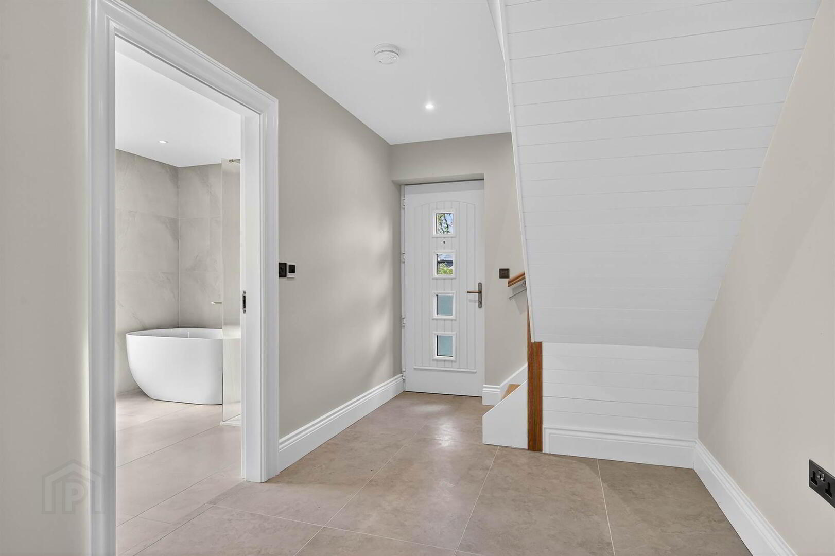 'The Barn', 6a Maxwell Lane 6 of 36