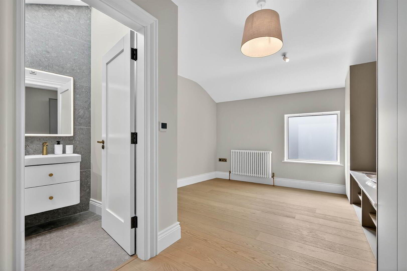 'The Barn', 6a Maxwell Lane 19 of 36