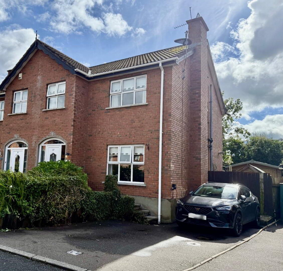 67 Laurelvale 1 of 21