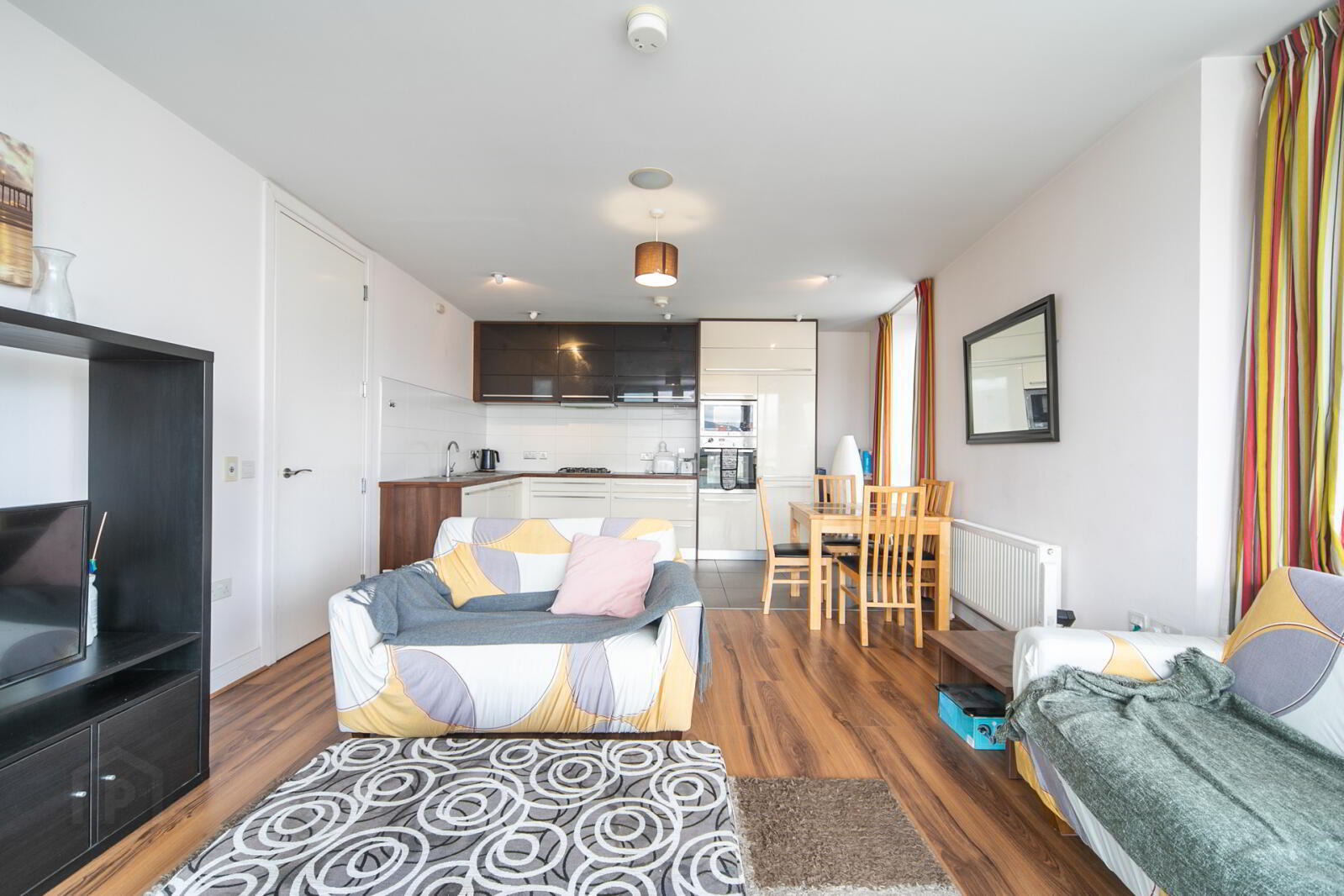 Apartment 6.14 The Arc 2f Queens Road 4 of 17