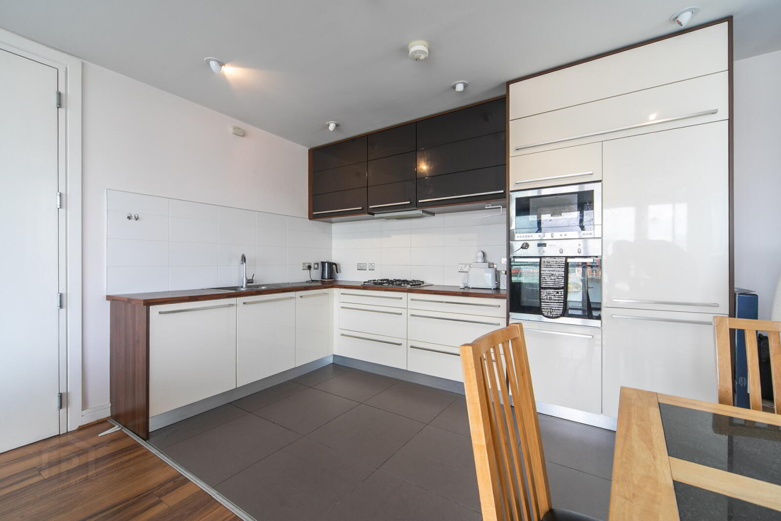 Apartment 6.14 The Arc 2f Queens Road 7 of 17