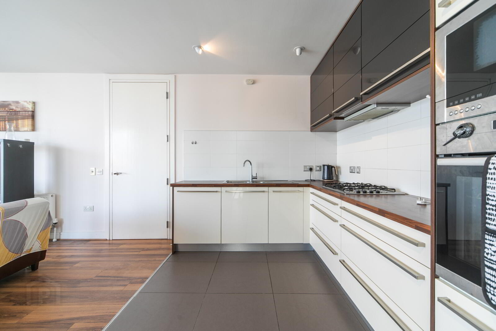 Apartment 6.14 The Arc 2f Queens Road 8 of 17