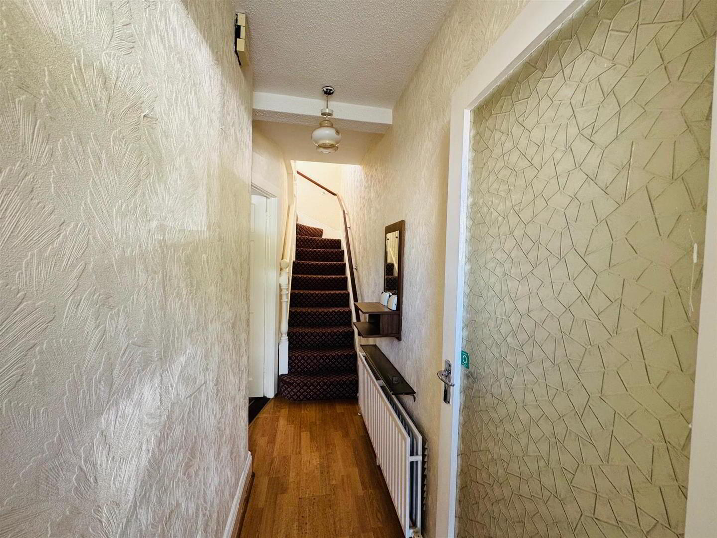 property description image