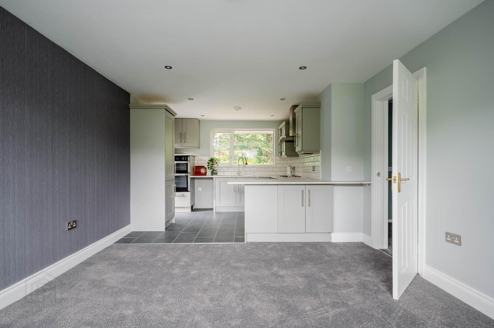 37 Seymour Road 10 of 26