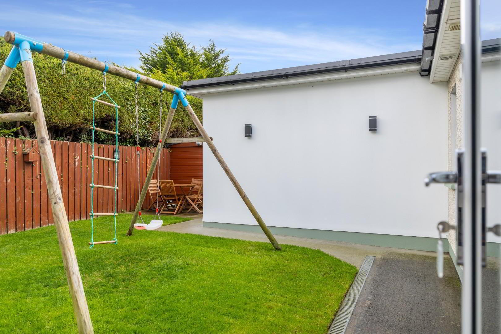 169 Castle Park 41 of 46