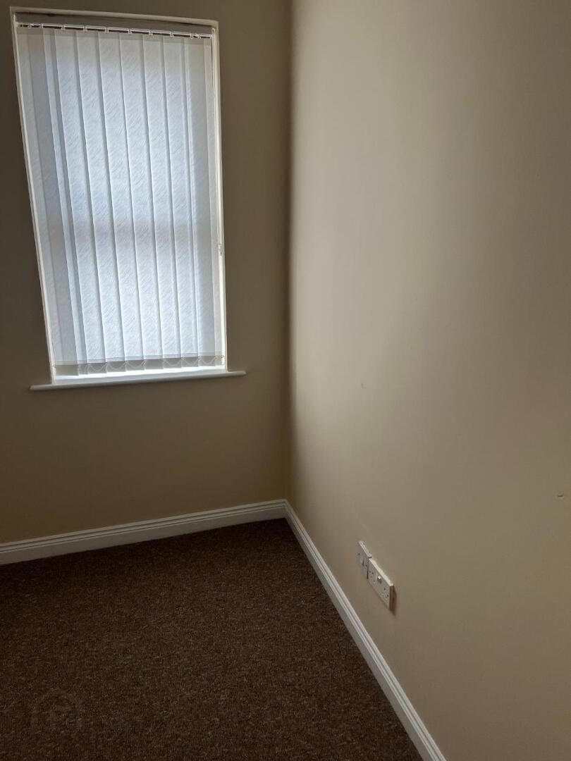 2 Downshire Apts, 16 Church View 13 of 16