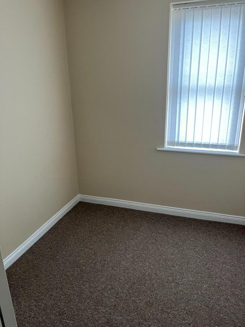 2 Downshire Apts, 16 Church View 16 of 16
