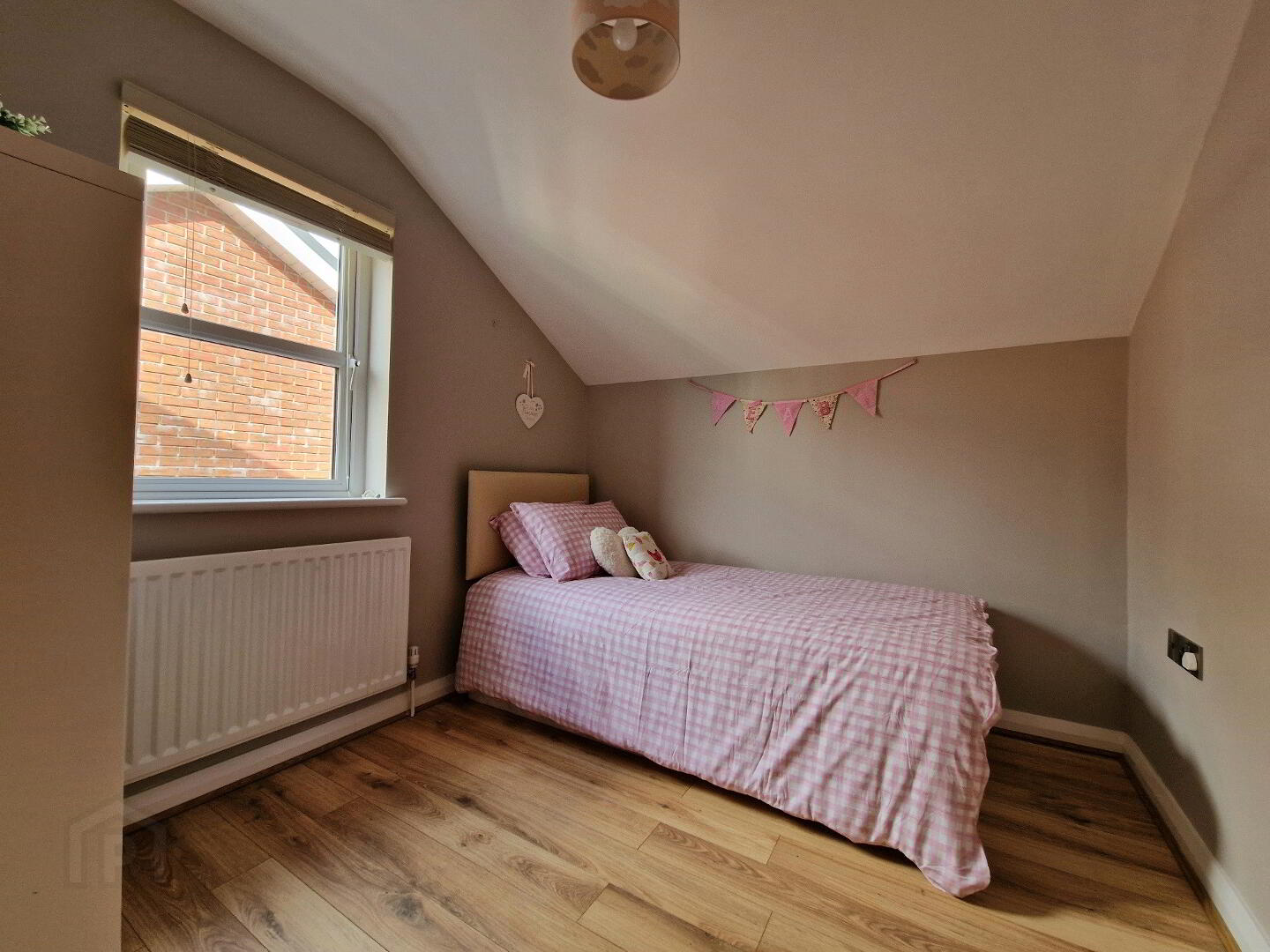 17 Lis Ard Court 25 of 35