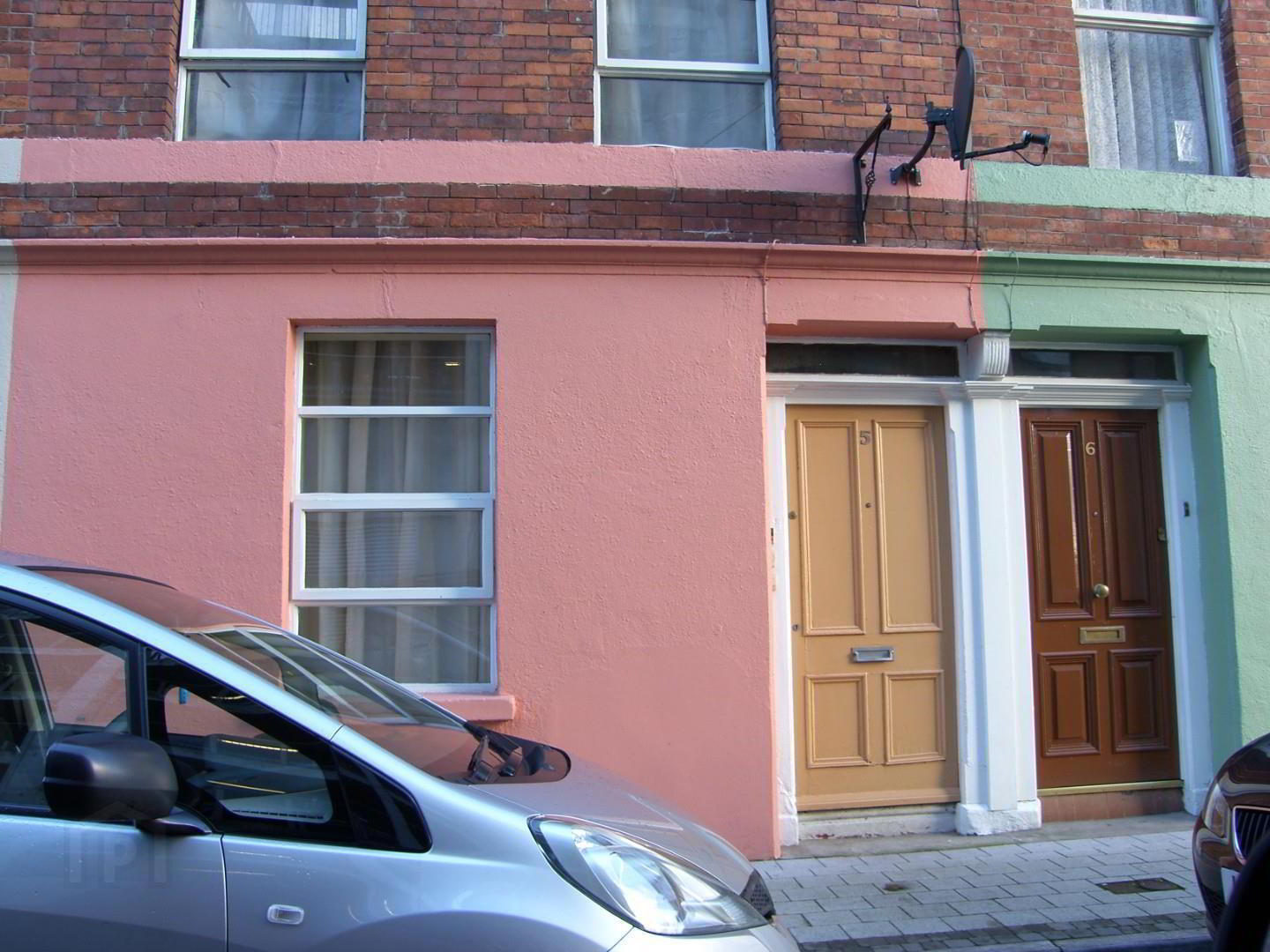 5a Baronet Street 1 of 5