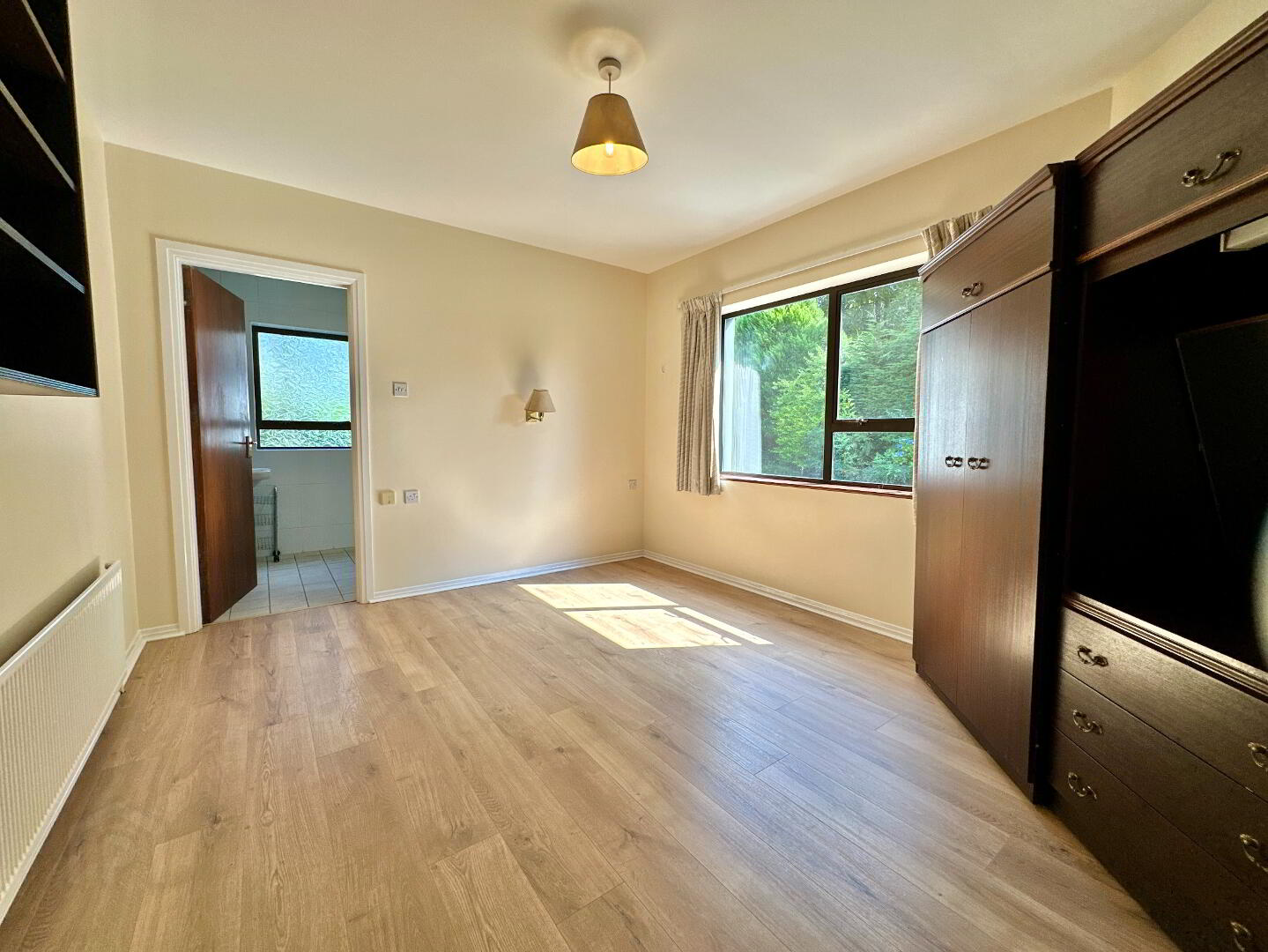 Firgrove, Pound Street 16 of 38