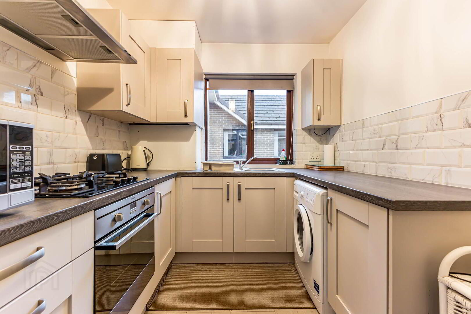 7 Garvey Court 9 of 16