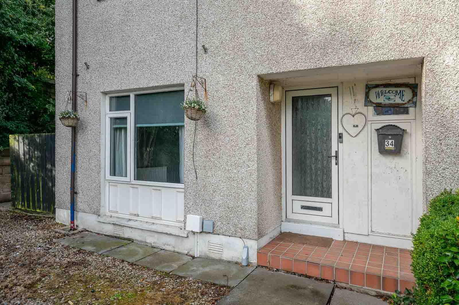 34 Victoria Gardens 2 of 22