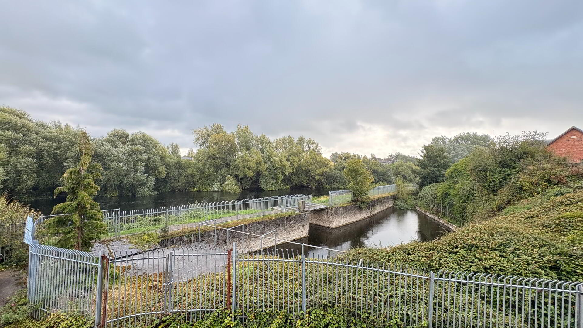 Apartment 44 Ferrybank, Leighlin Road 11 of 11
