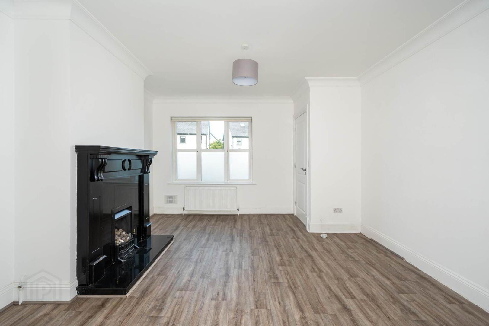 property description image