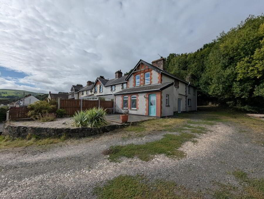 1 Coastguard Cottages 5 of 28