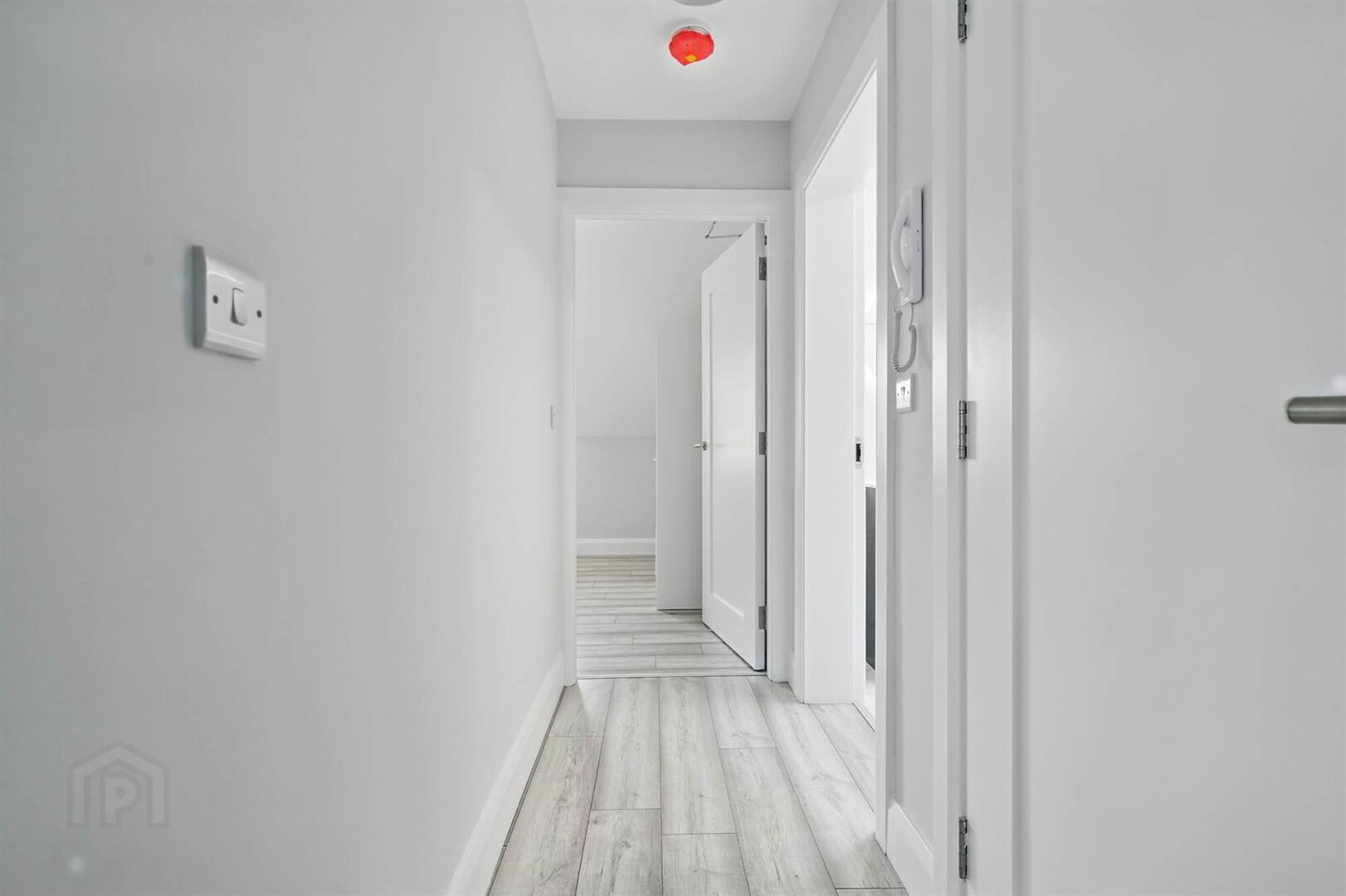 Apt 8 AFFORDALE HOUSING Only**, 37 Wellington Park 4 of 14