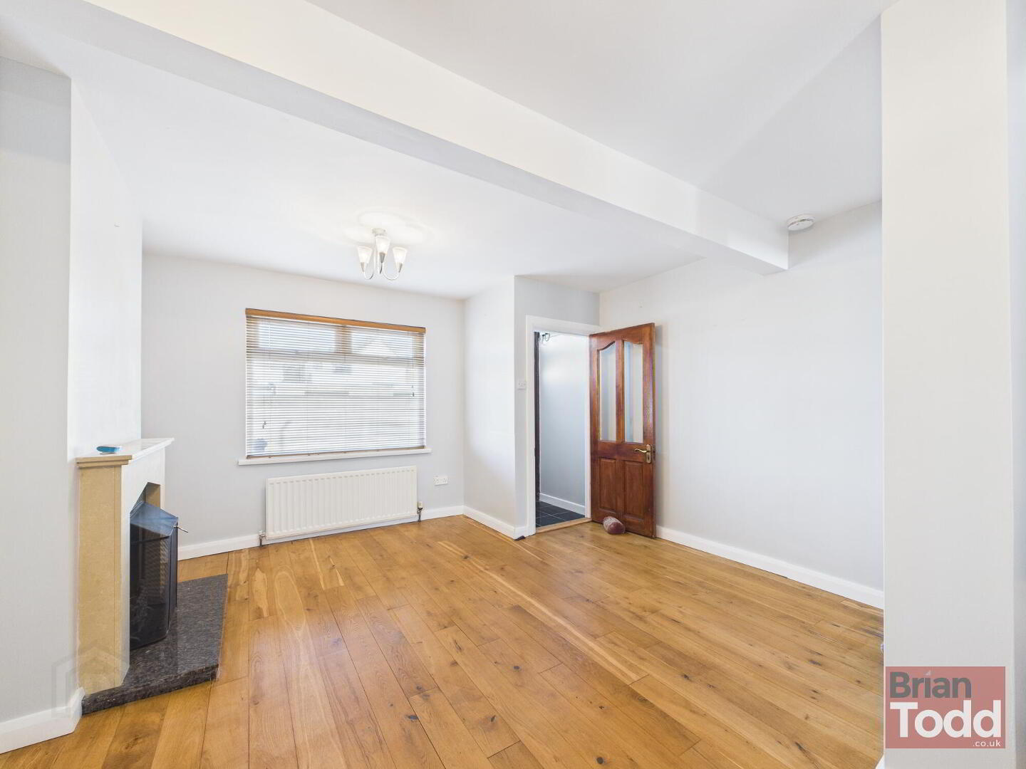 40 Old Glenarm Road 3 of 12