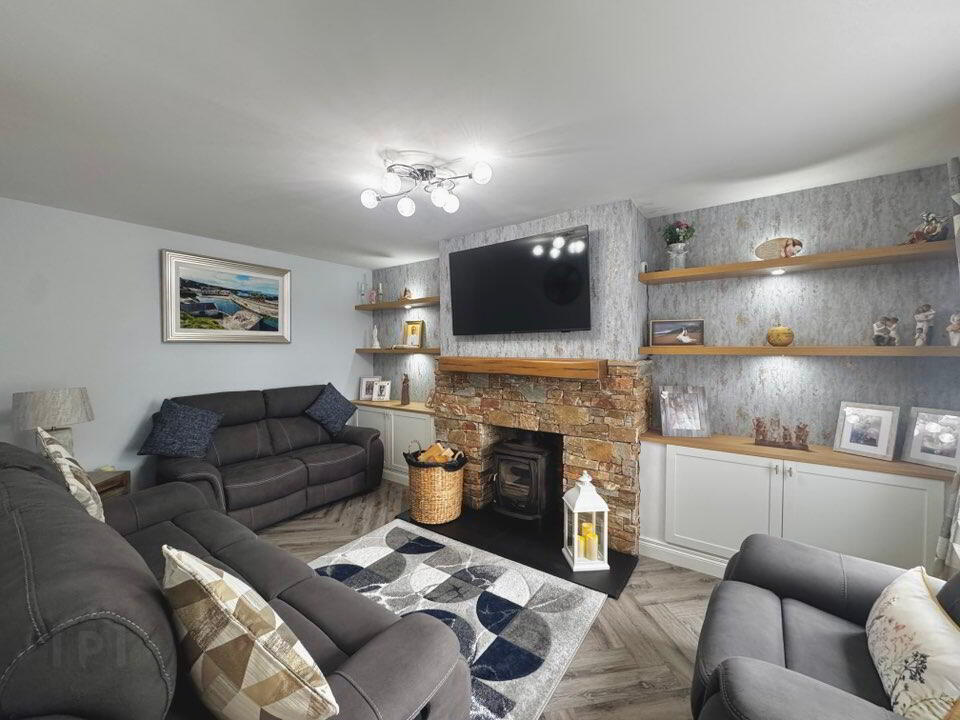 21 Carrowdoon Road 5 of 40