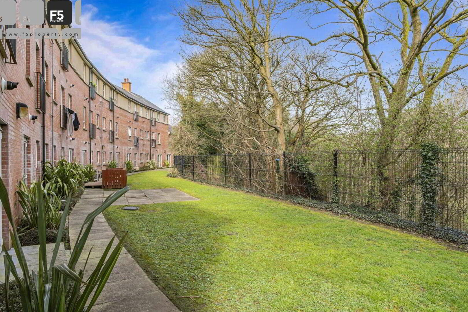 76 Milfort Mews 3 of 16