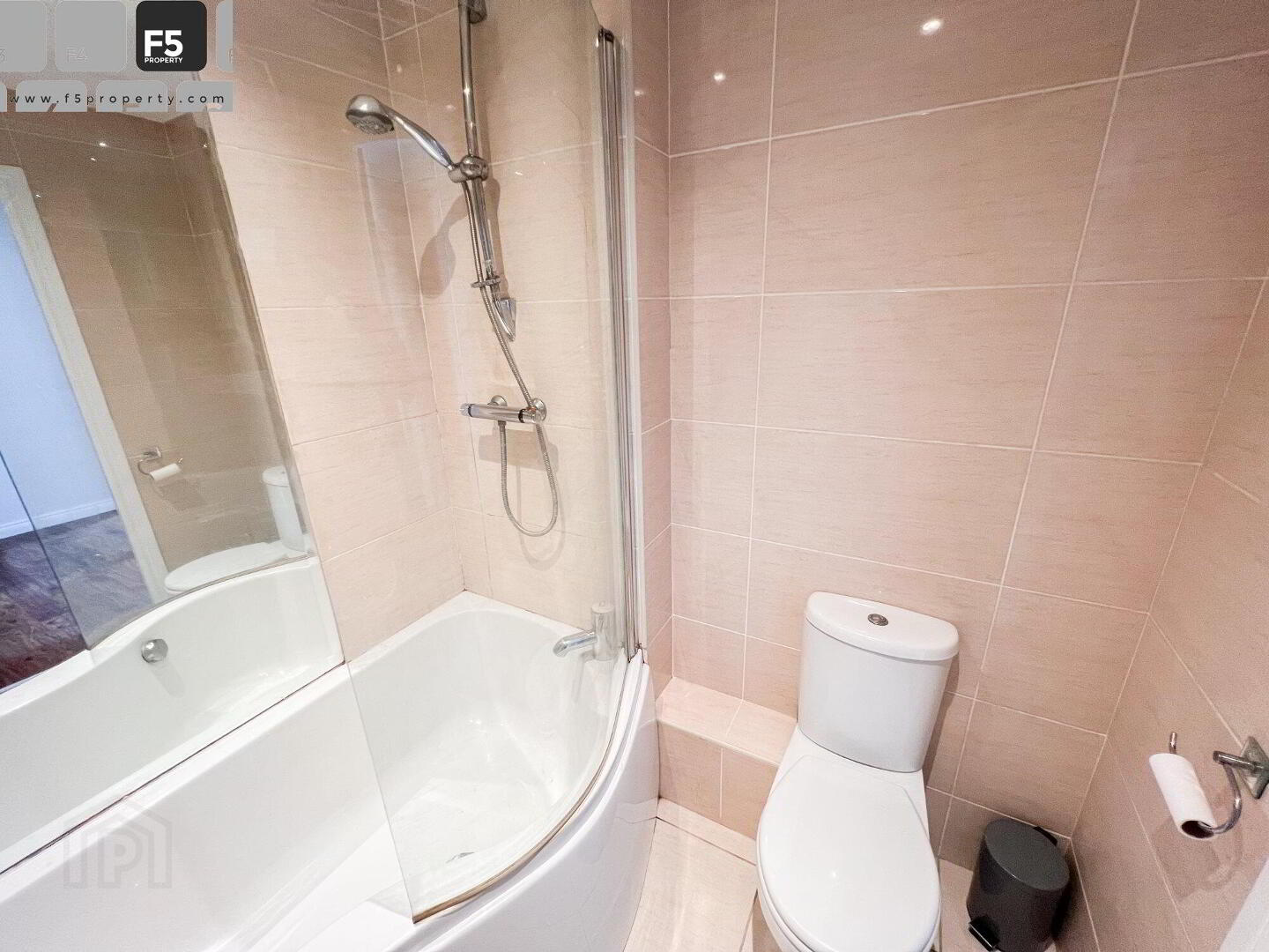 76 Milfort Mews 14 of 16
