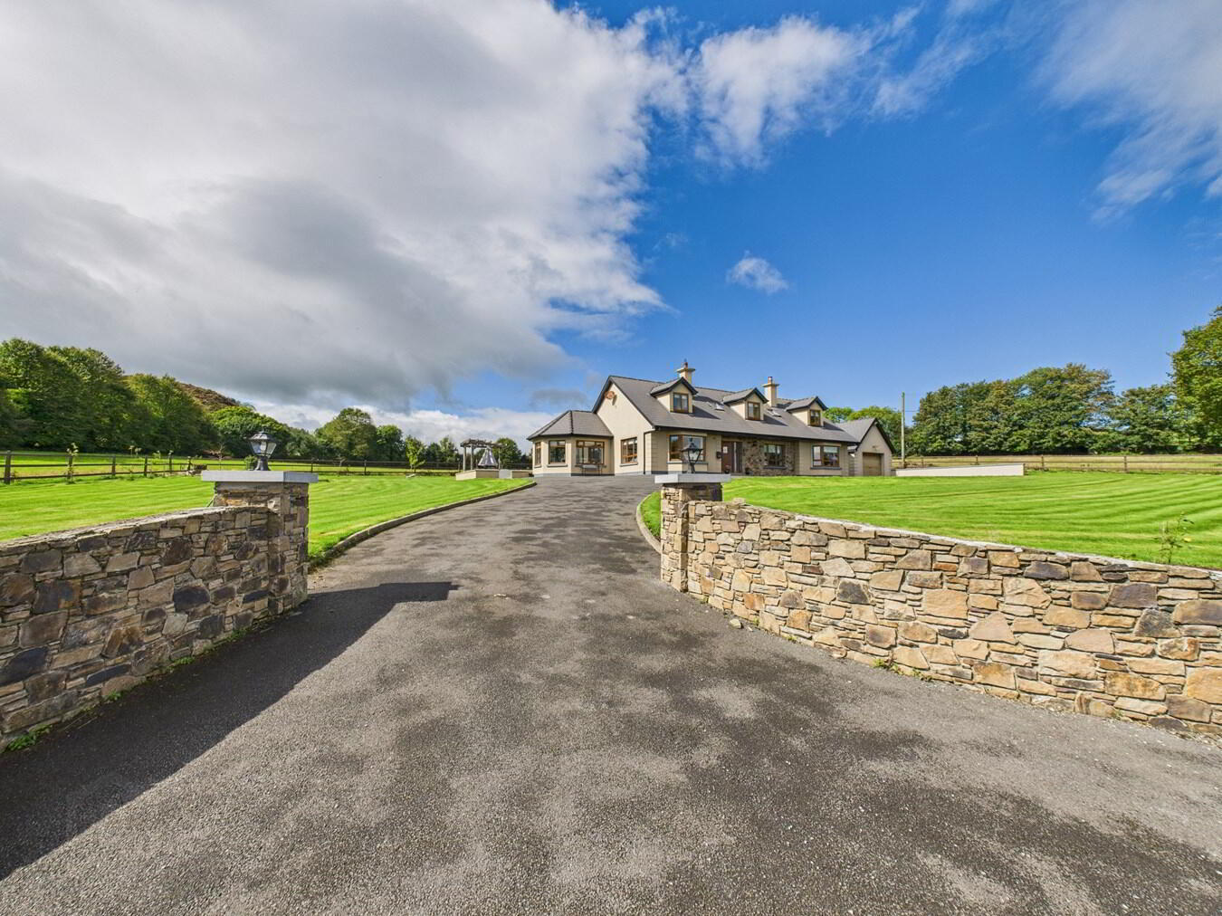 Stonehouse 2 of 51