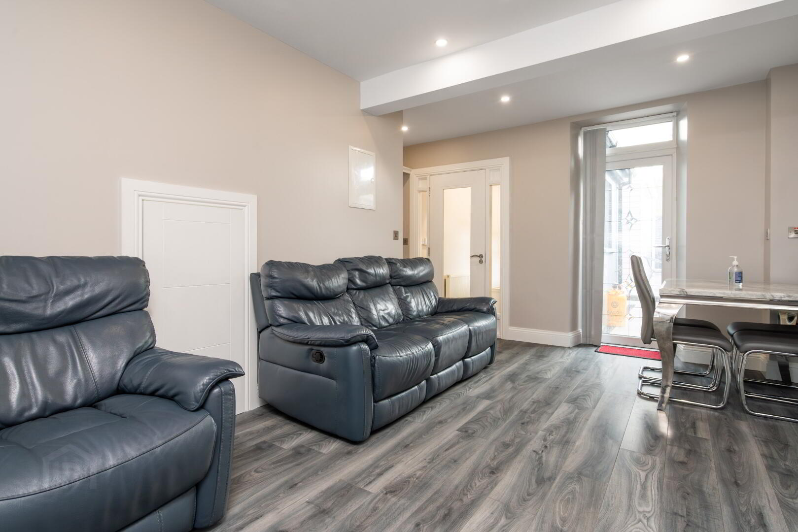 17 Maginn Avenue 5 of 25
