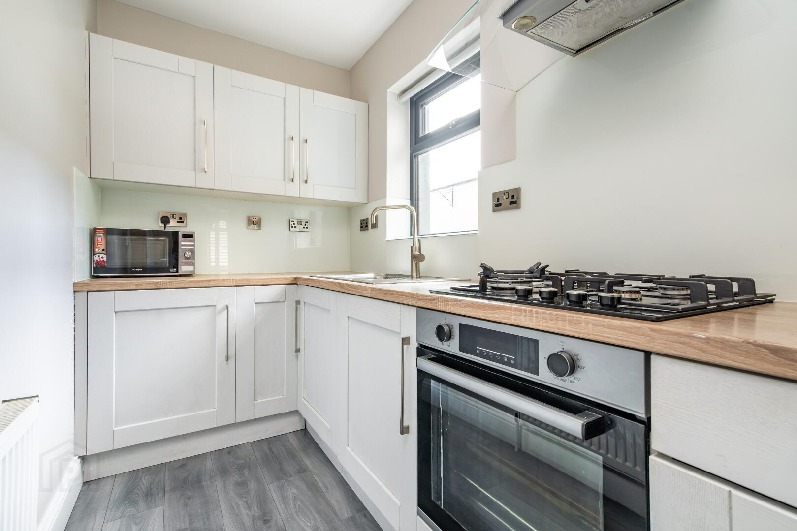 17 Maginn Avenue 10 of 25