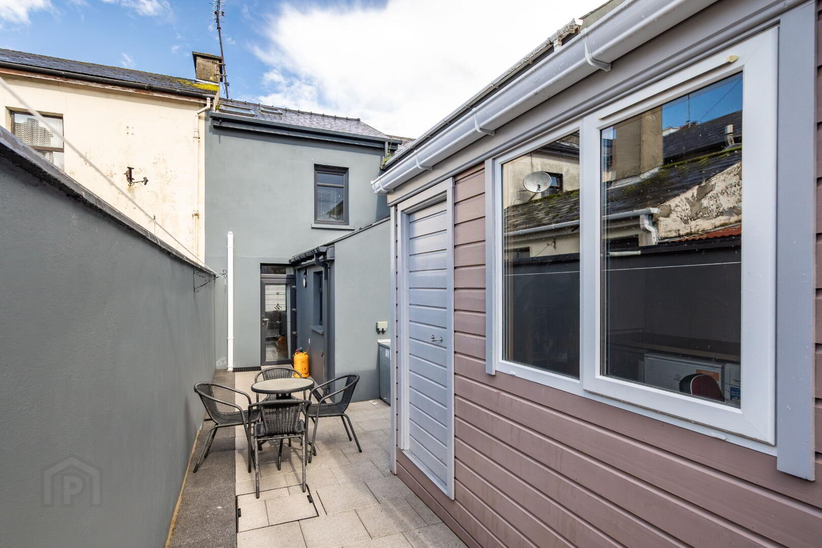 17 Maginn Avenue 25 of 25