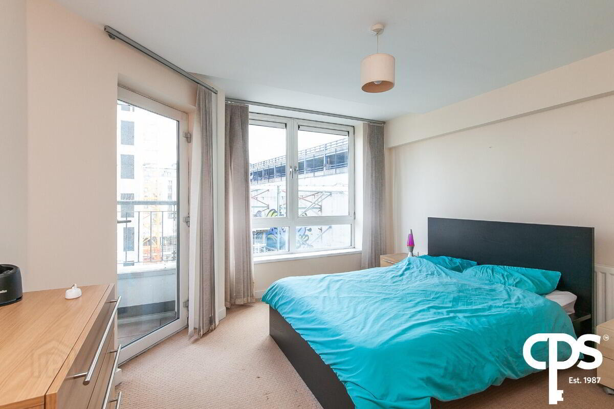Apt 12, Shaftesbury Court 9 of 14