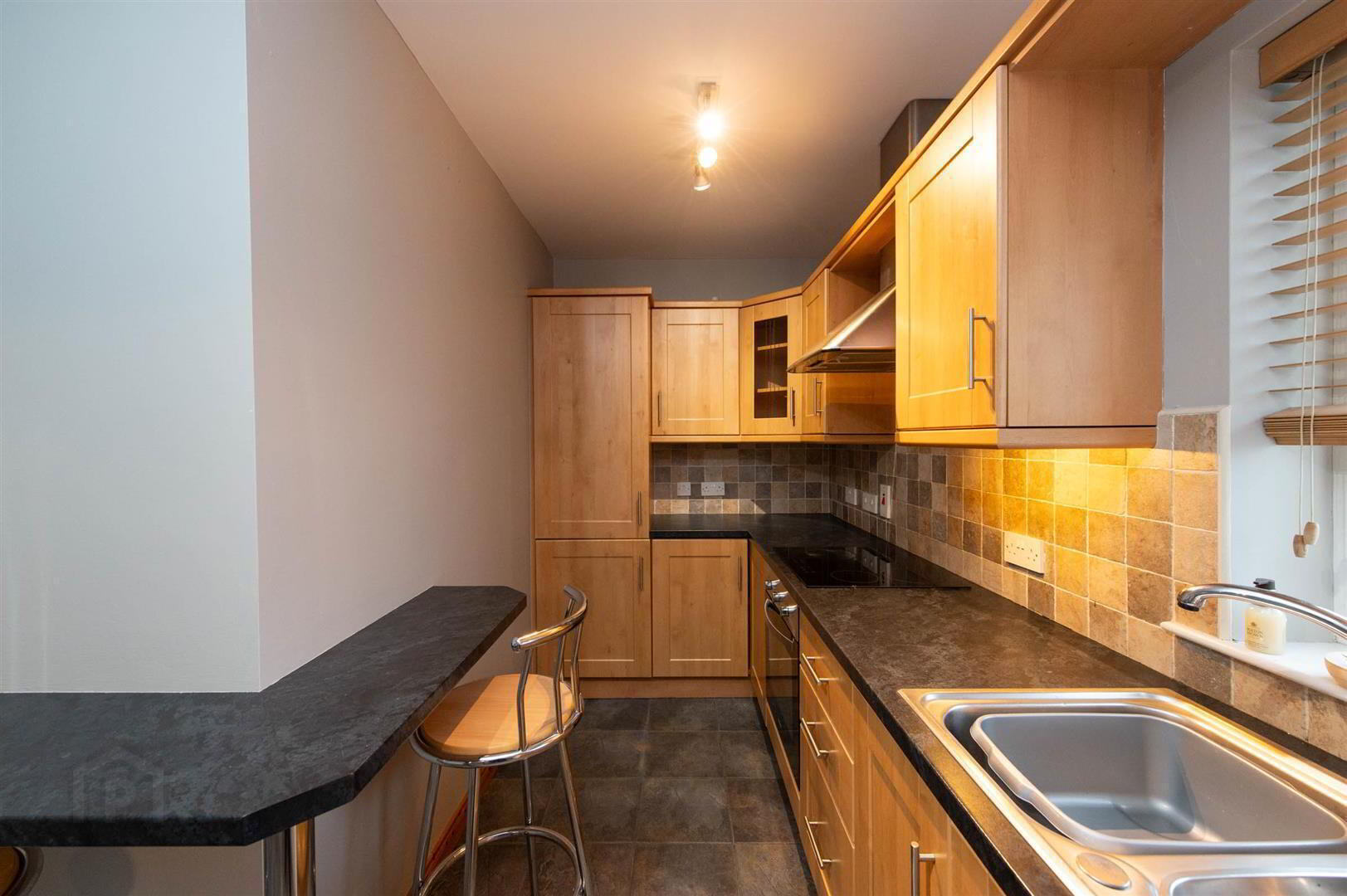 Apt 5 Gate House, Mews 12 of 26