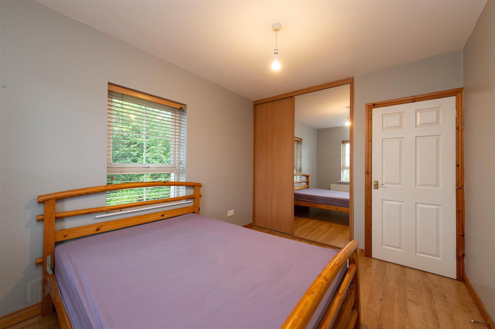 Apt 5 Gate House, Mews 21 of 26