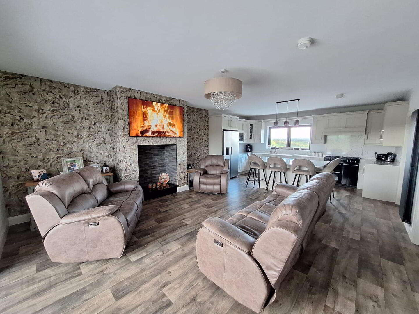 90 Ballykenver Road 7 of 46