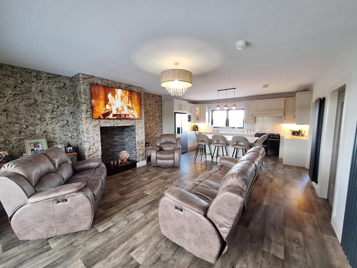 90 Ballykenver Road 6 of 46