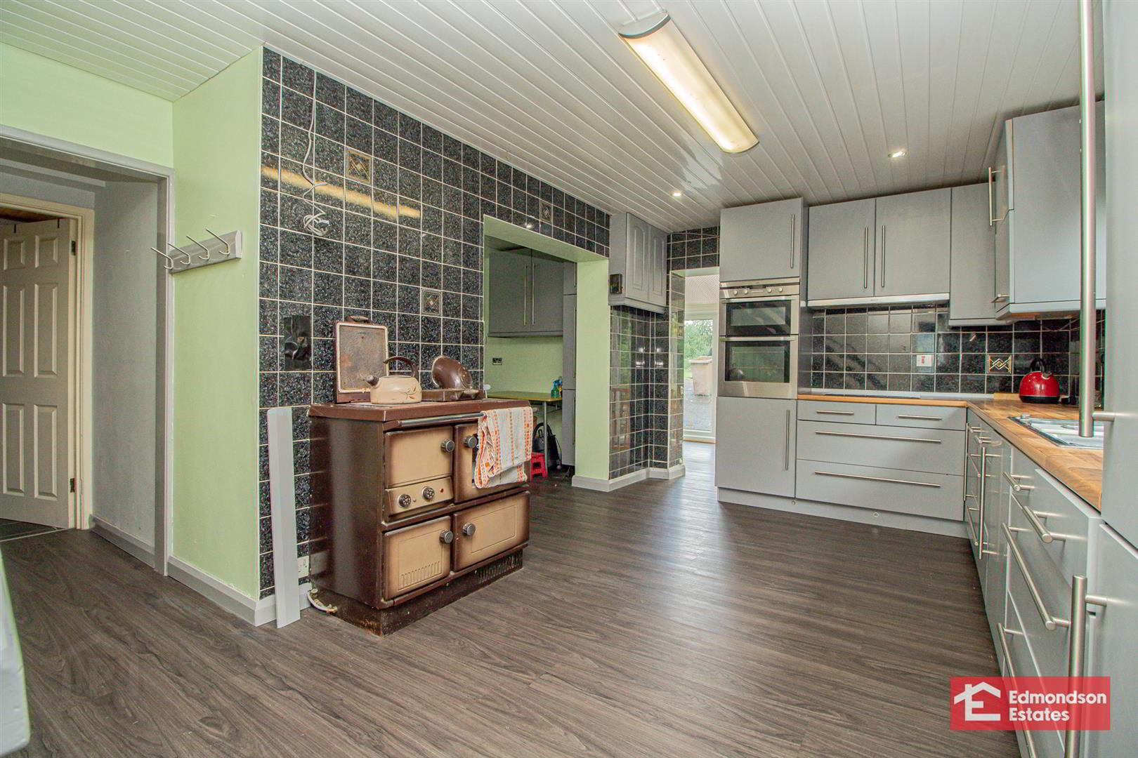 48 Straid Road 10 of 41