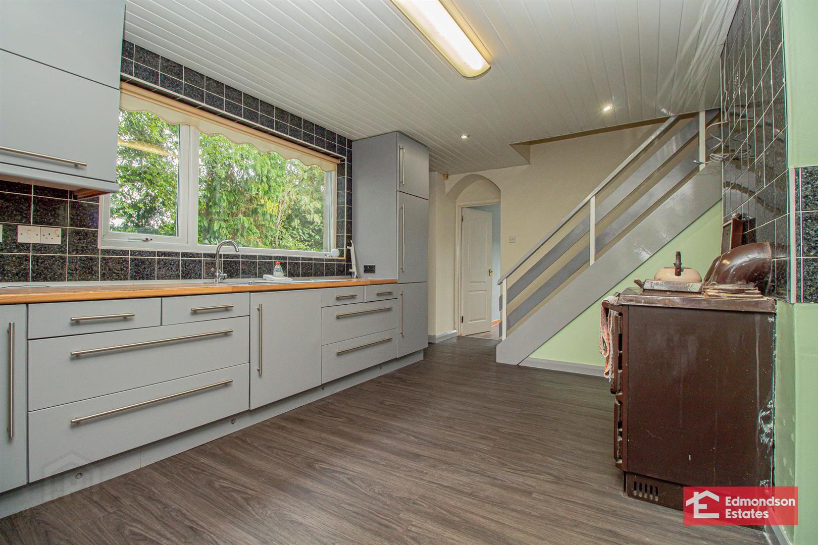 48 Straid Road 12 of 41
