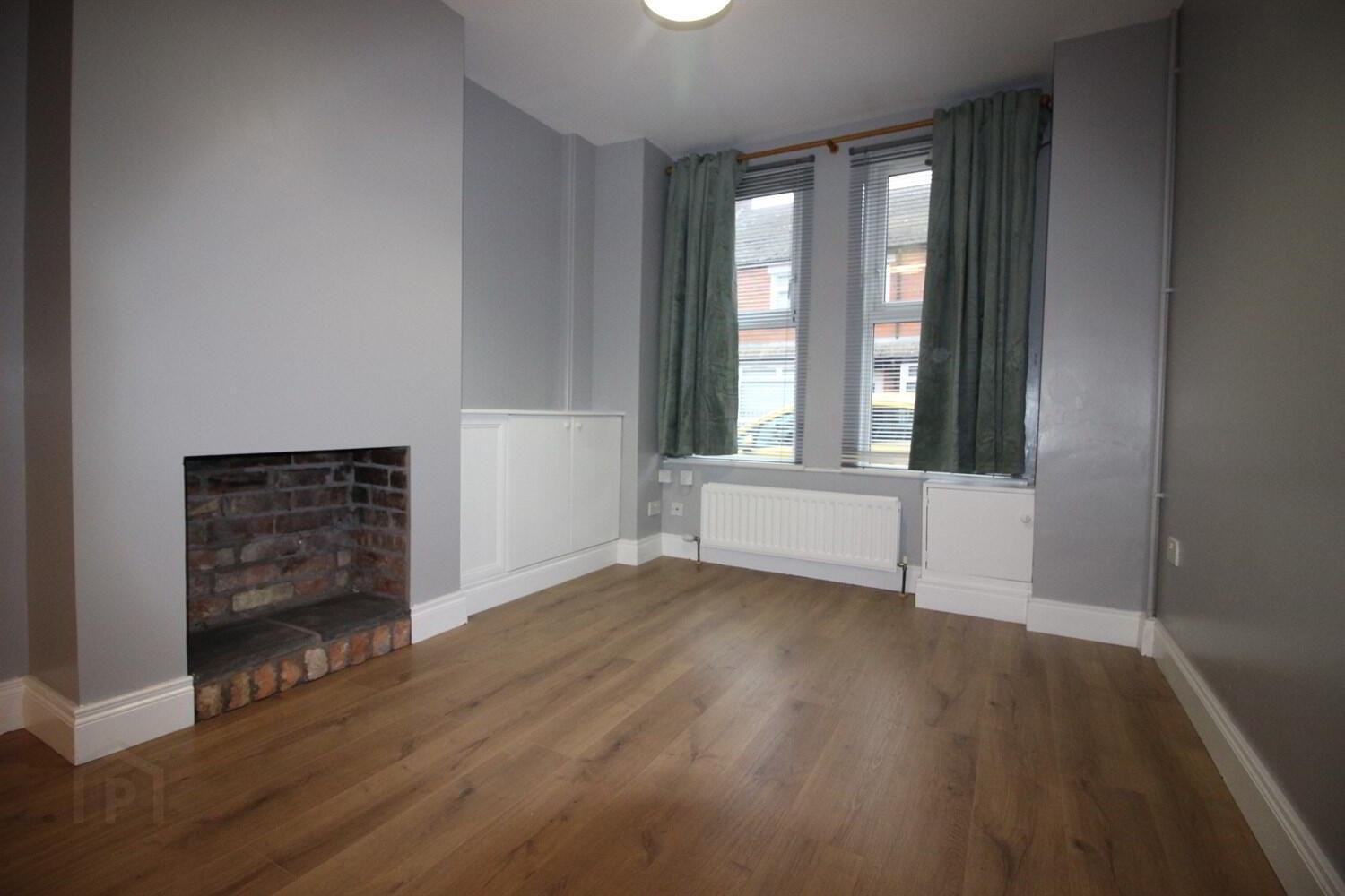 20 Meadowbank Place 2 of 8