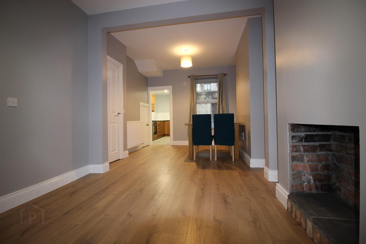20 Meadowbank Place 3 of 8