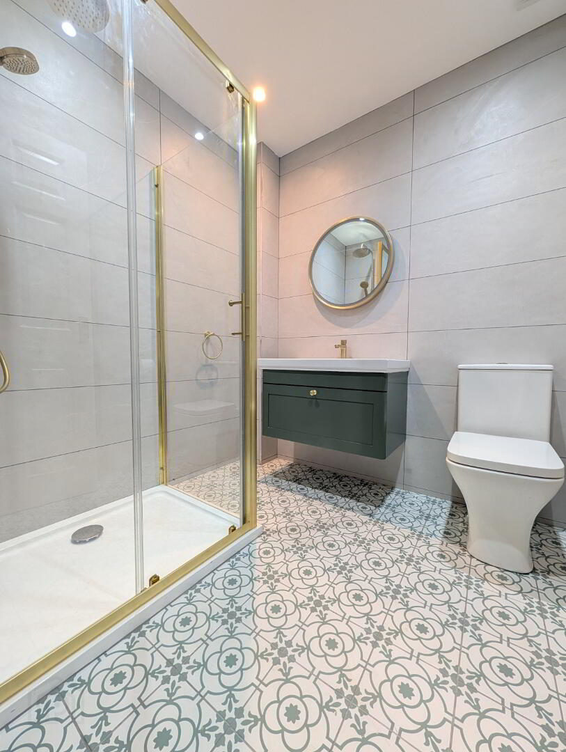 26 Roden Court 20 of 26