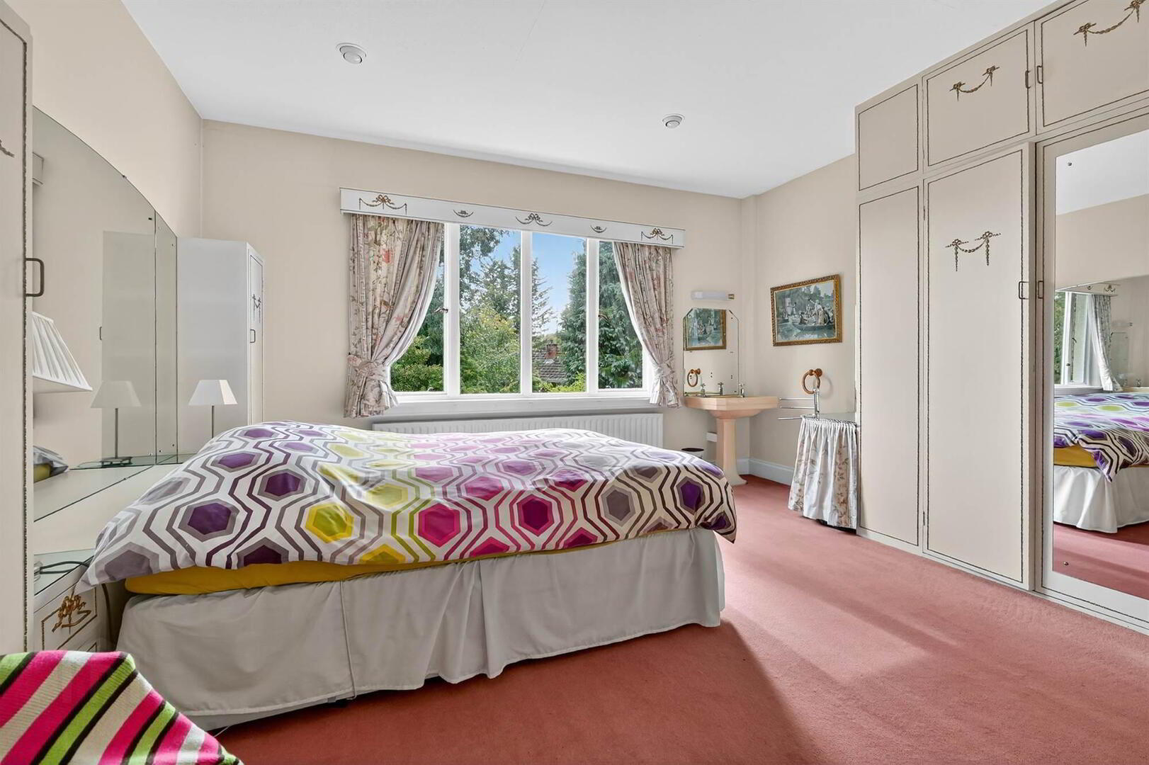 'The White Lodge', 1 Malone Court 23 of 35
