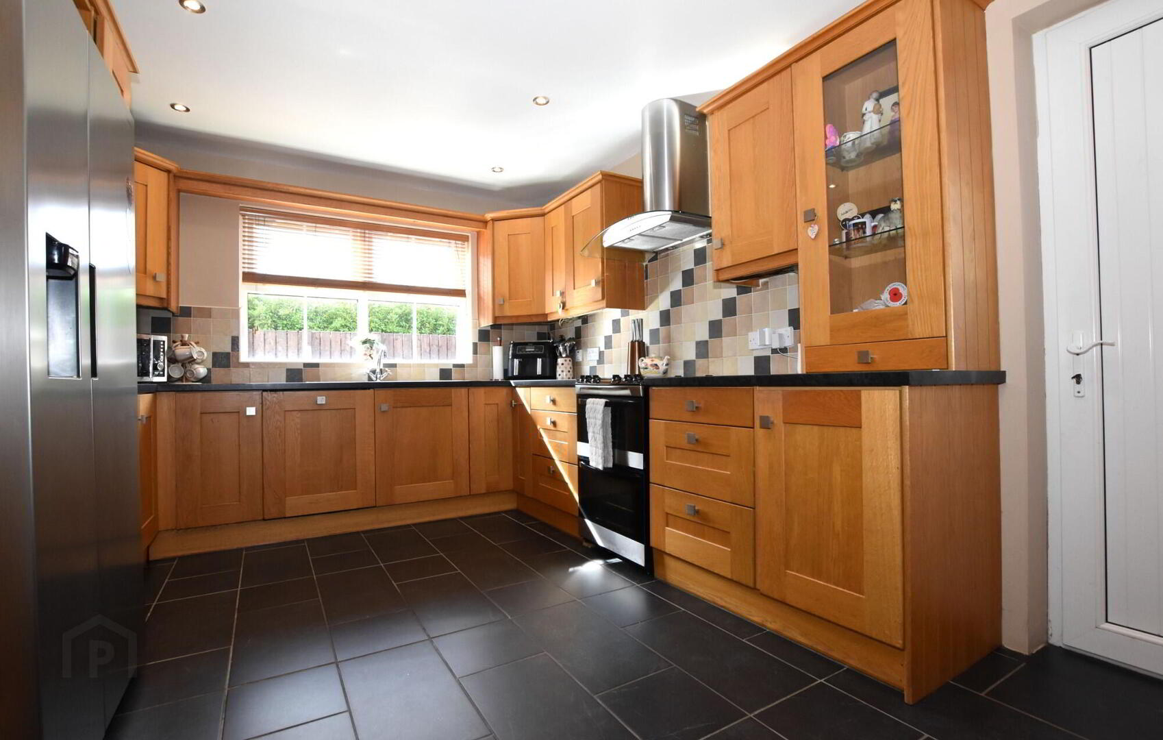 9 Seahaven Drive 10 of 32