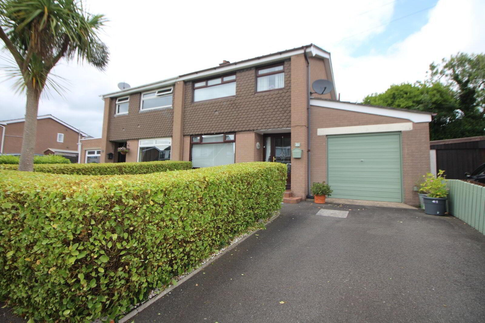 31 Cormorant Park 1 of 15