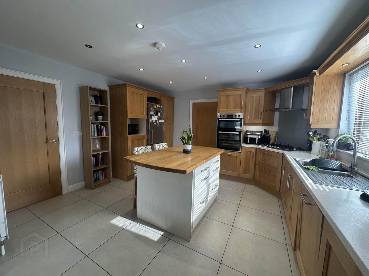4 Harphall Manor 5 of 15