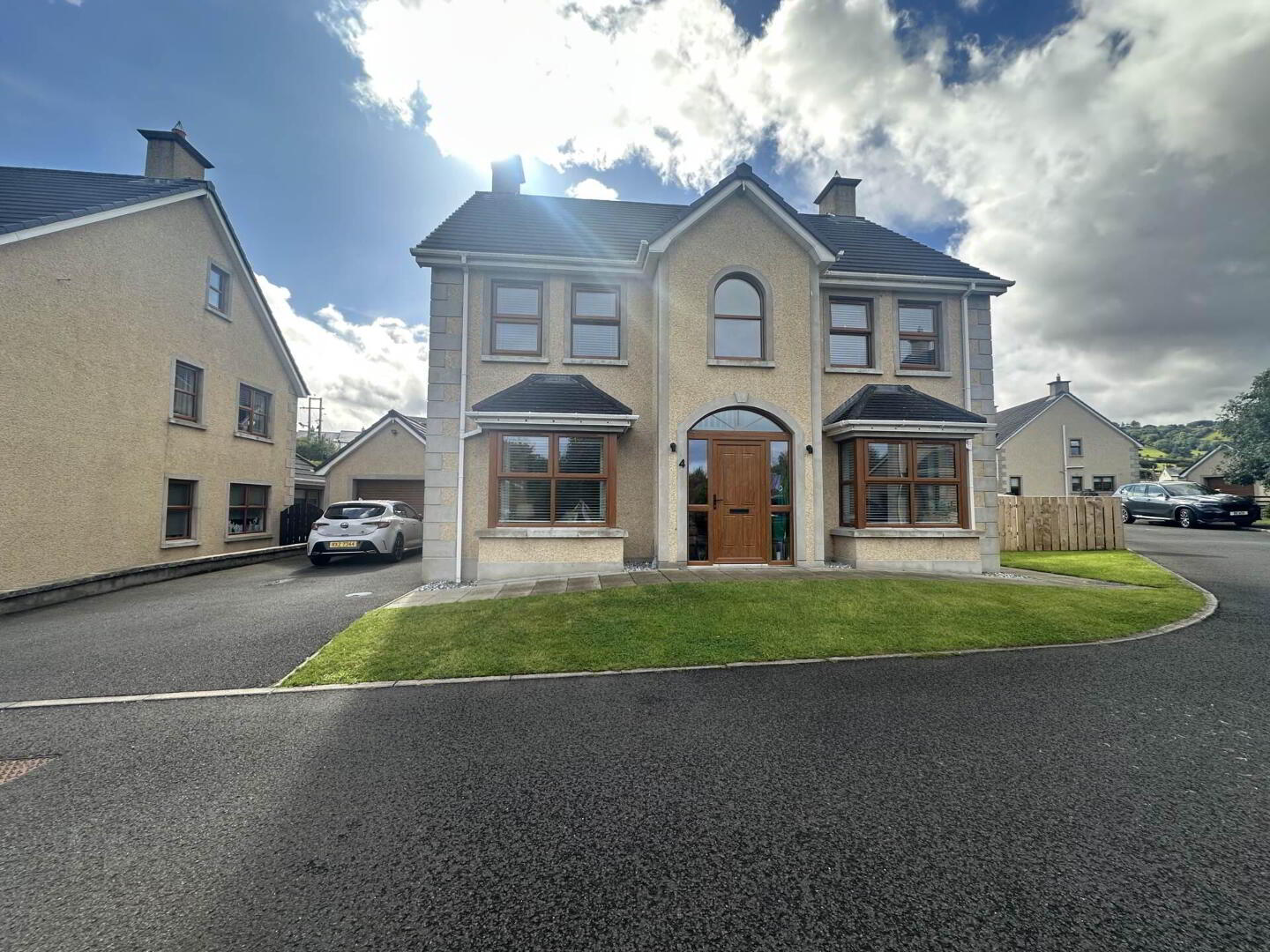 4 Harphall Manor 1 of 15