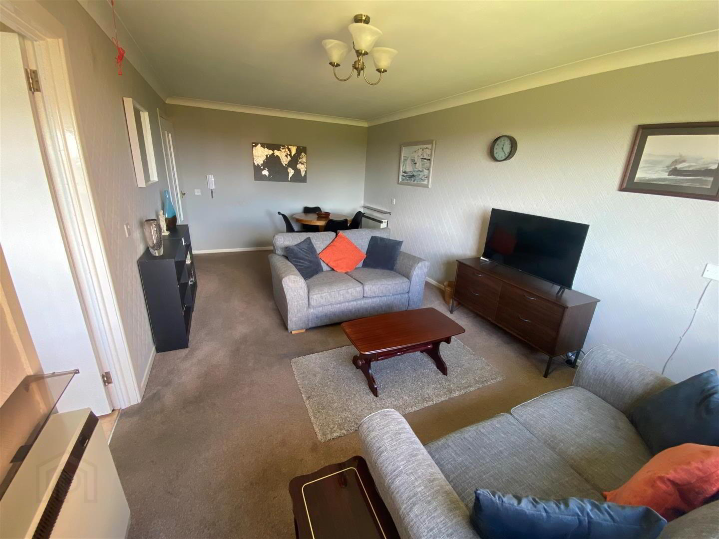 9 Alexander Court 5 of 13