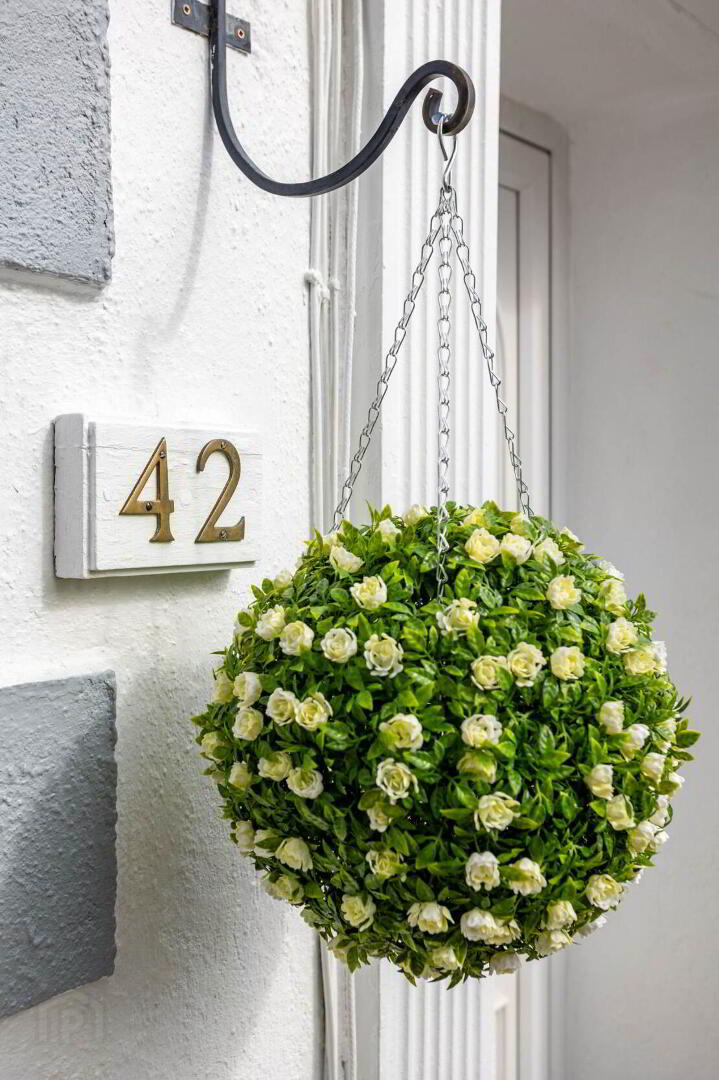 42 Dara Court 2 of 24