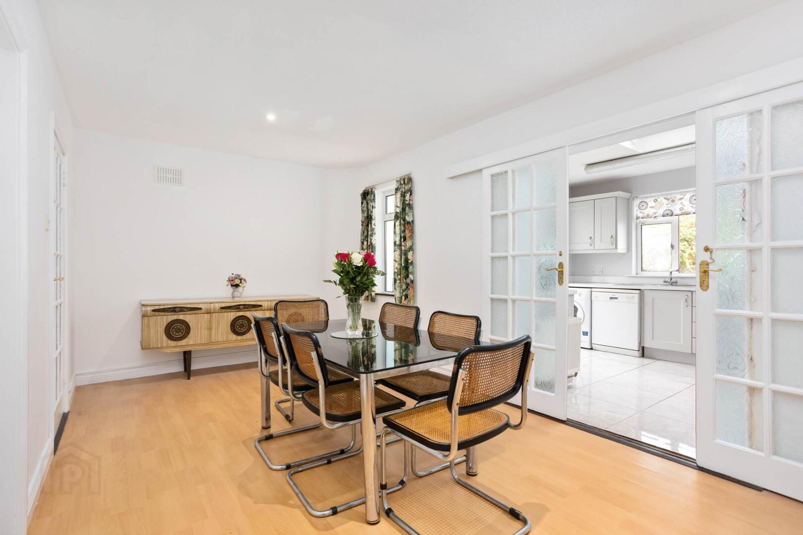 42 Dara Court 10 of 24