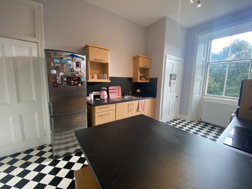 88 Warrender Park Road 7 of 17