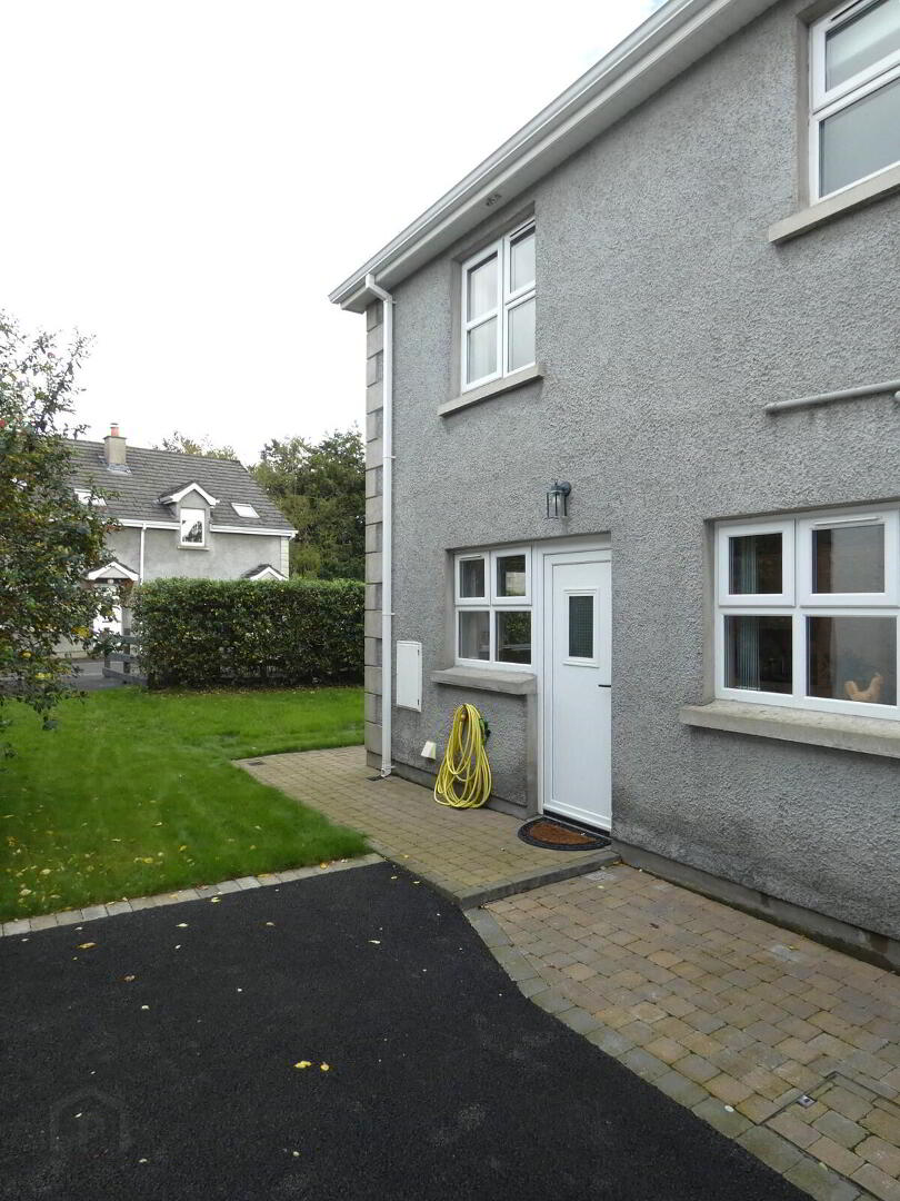 9 Loughview Park 25 of 25