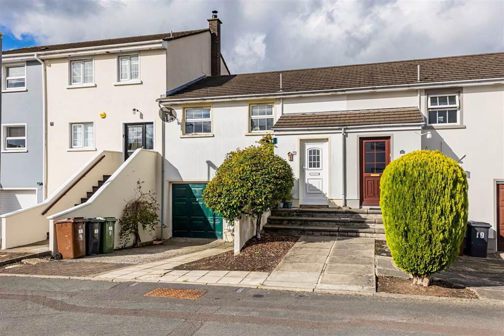 9 Plantation Mews 1 of 29