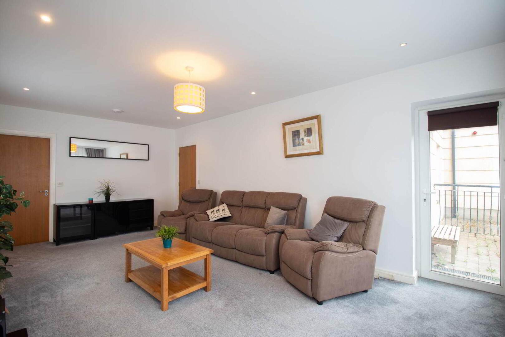 15 Kempton Court 5 of 20
